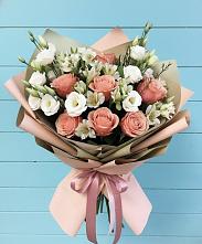 Букет цветов из:  Розы, Альстромерии и Лизиантусы в Ягул