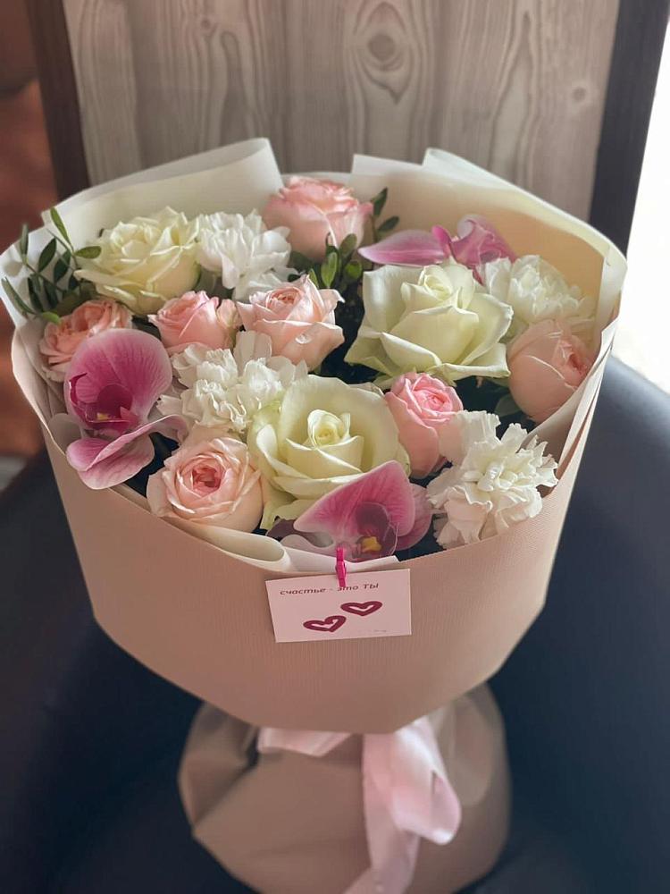 Букет цветов из: Орхидеи, Розы и Гвоздики в Ягул