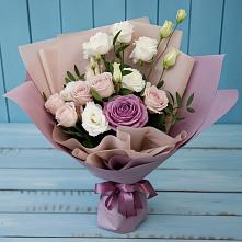 Букет цветов из:  Розы и Лизиантусы в Ягул
