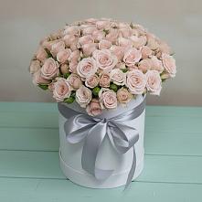 Цветочная композиция из Розы в шляпной коробке в Ягул