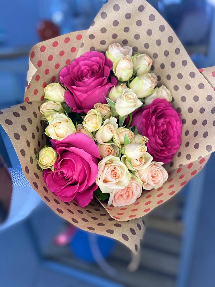 Букет цветов из: Розы в Ягул