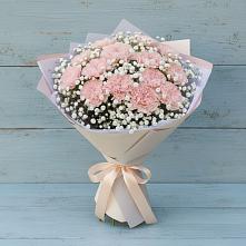 Букет цветов из:  Гвоздики в Ягул