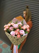 Букет цветов из:  Розы #REPLACE_PRED# Ягул