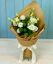 Букет цветов из:  Хризантемы и Лизиантусы #REPLACE_PRED# Ягул