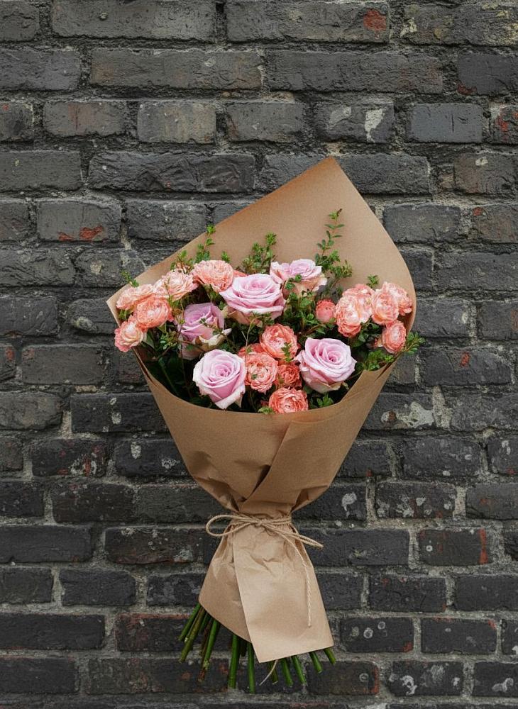 Букет цветов из: Розы в Ягул