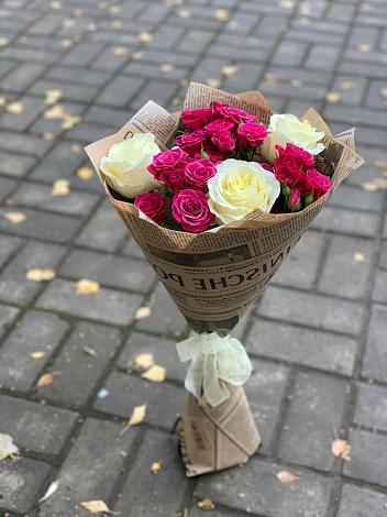 Букет цветов из: Розы в Ягул