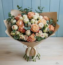 Букет цветов из:  Альстромерии и Розы в Ягул