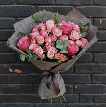Букет цветов из:  Розы #REPLACE_PRED# Ягул