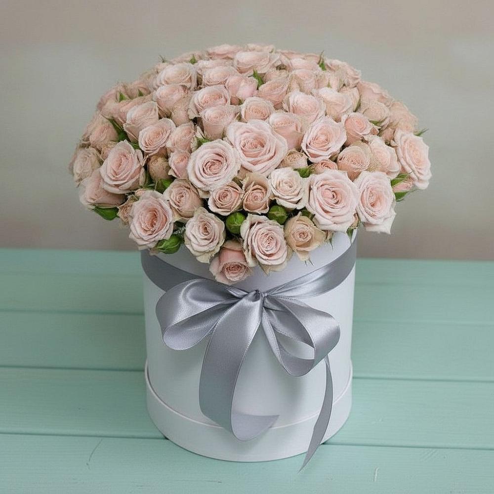 Цветочная композиция из Розы в шляпной коробке в Ягул